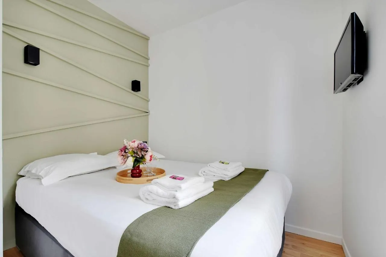 Amazing Apartment 1Br4P - Cremieux Gare De Lyon Paris 0*,  France