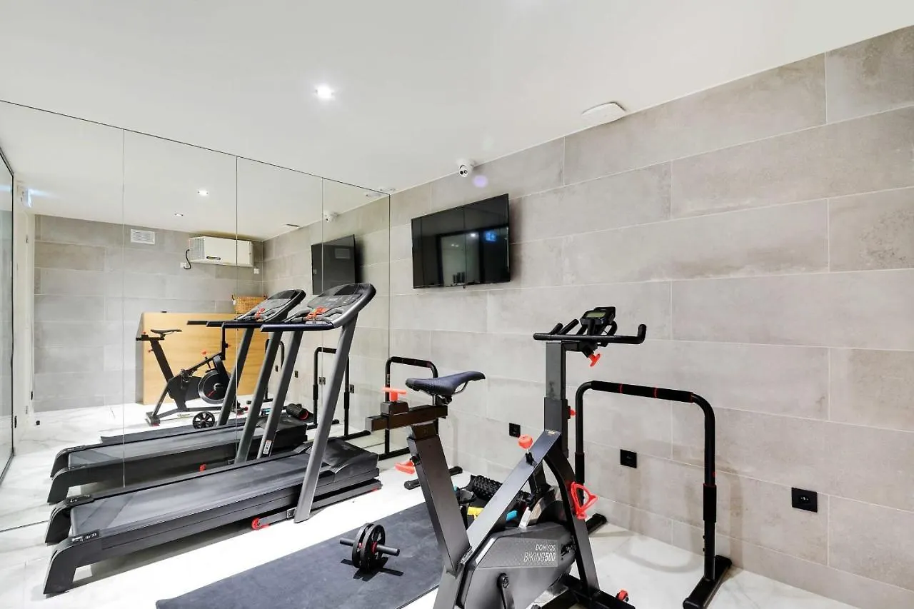 Amazing Apartment 1Br4P - Cremieux Gare De Lyon Paris France